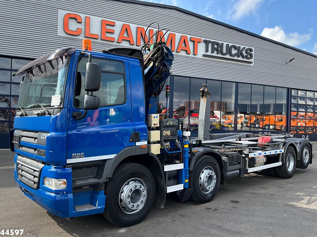 DAF FAX 85 CF 360 8x2 Euro 5 Hiab 16 Tonmeter laadkraan