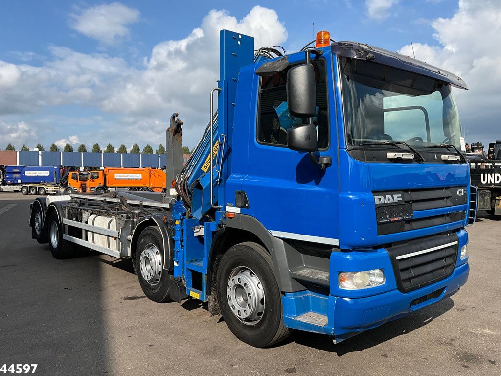DAF FAX 85 CF 360 8x2 Euro 5 Hiab 16 Tonmeter laadkraan