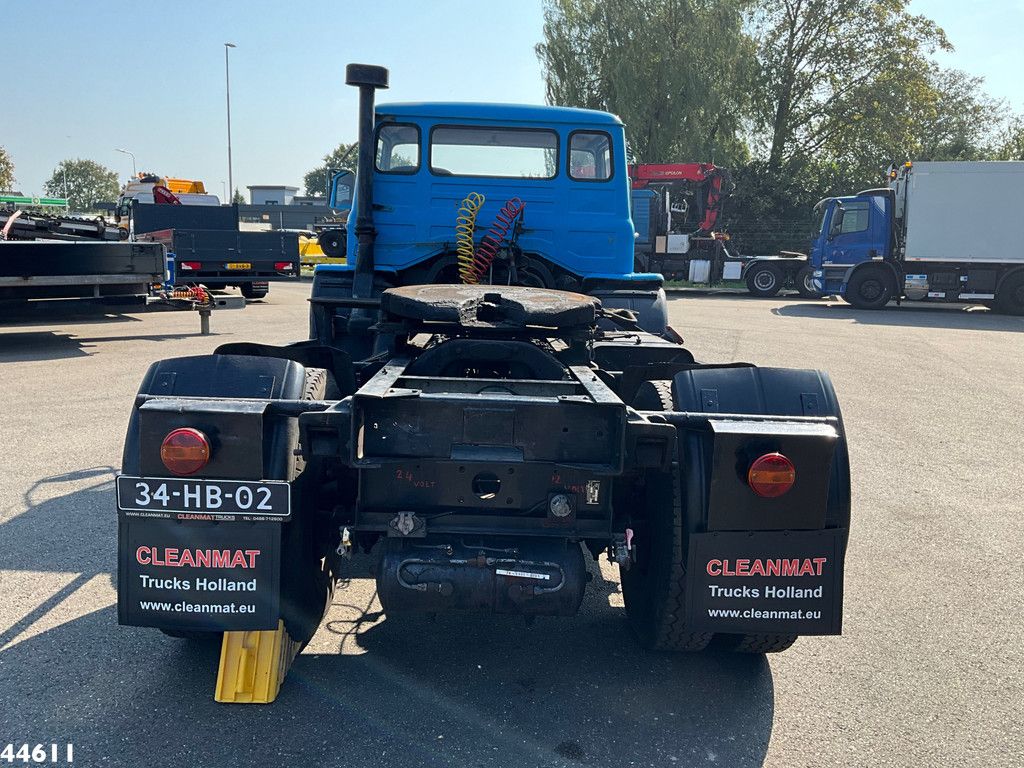 Ford DA 2817