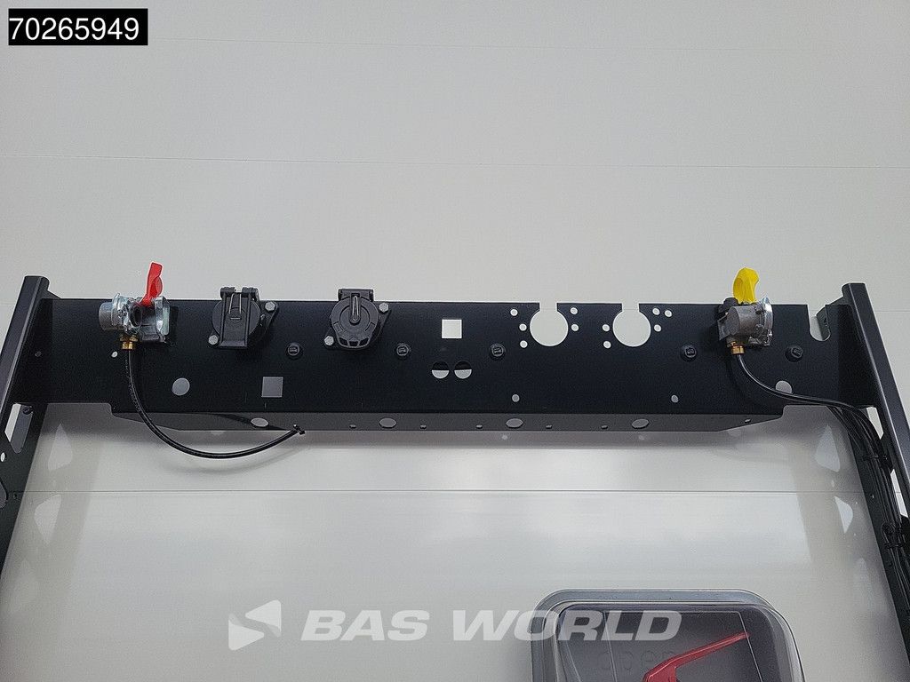Kögel S24-1 3 axles NEW Koffer Liftachse 92m3