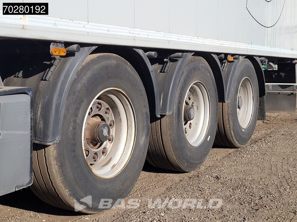 Knapen K100 3 axles Liftachse 86m3 10mm