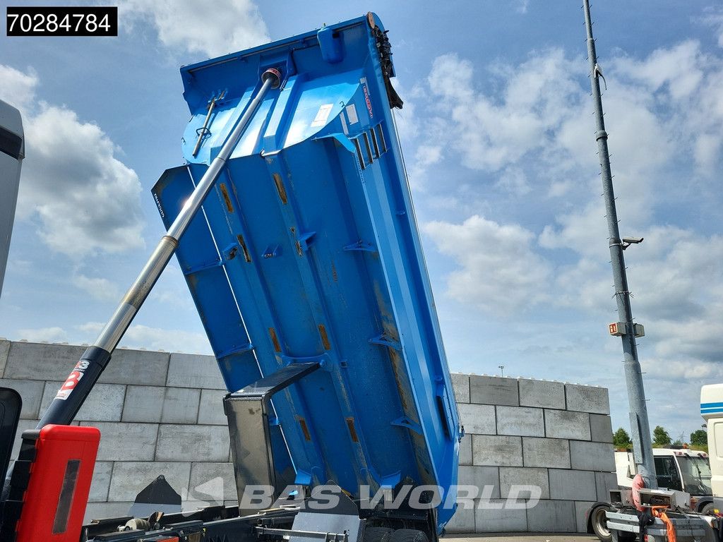 Mercedes Arocs 3243 8X4 16m3 tipper Big-Axle Steelsuspension Automatic Navi Euro 6