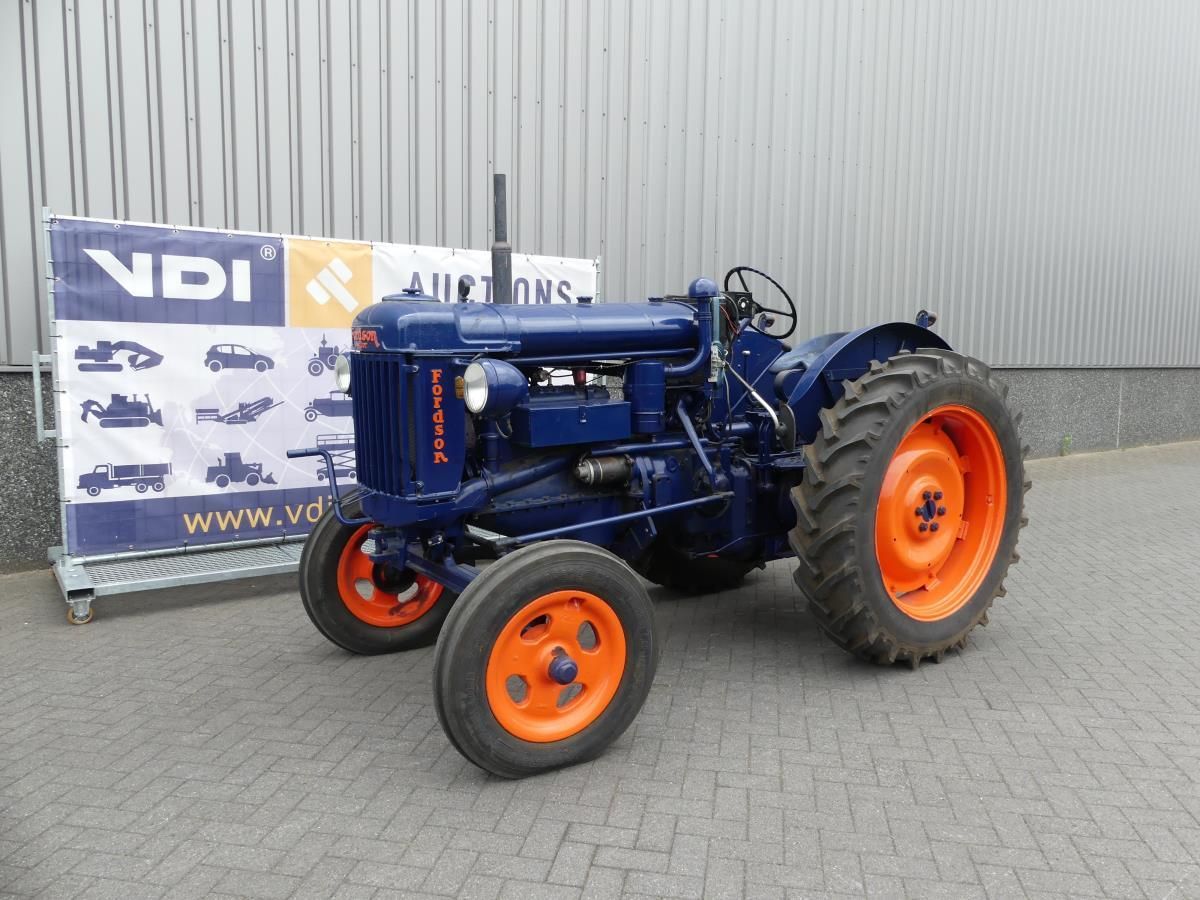 Fordson 27N Benzine