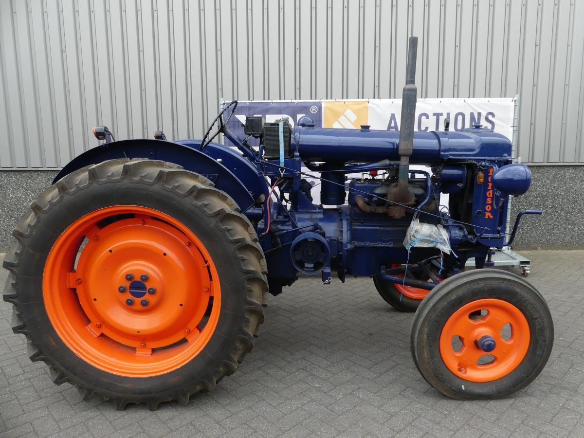 Fordson 27N Benzine