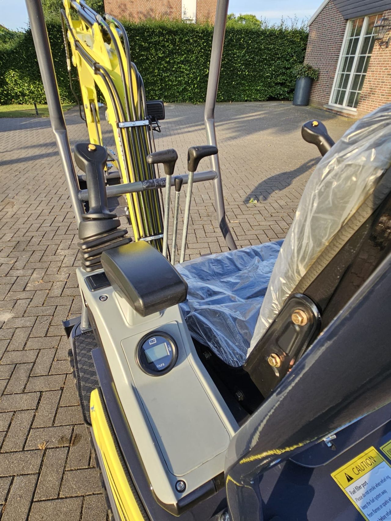 Kingway YAMA 950 J Minigraver Graafmachine Joystick zwenkarm