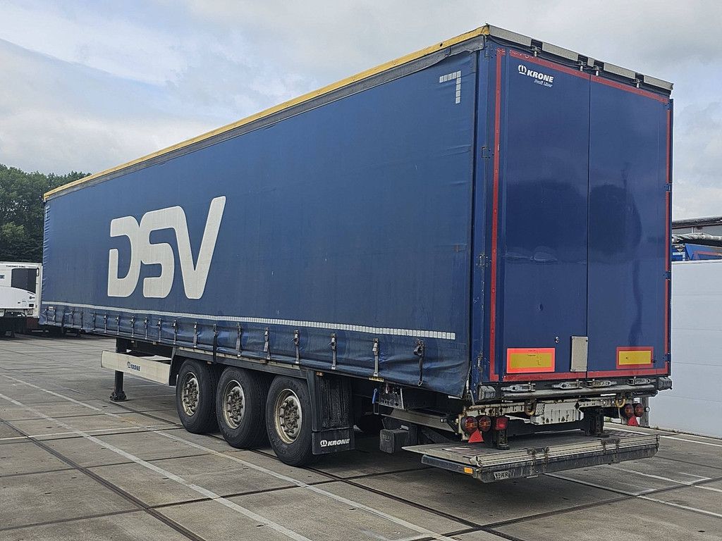 KRONE SDP 02 bär 2 tons taillift