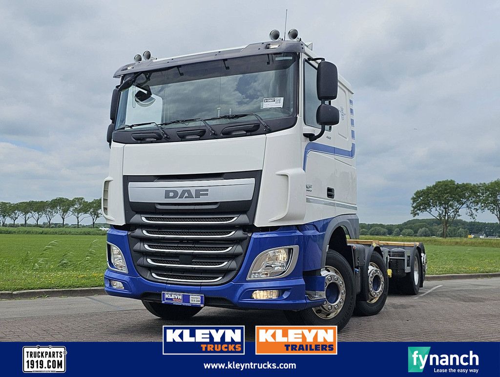 DAF XF 460 8x2 man. int. adr