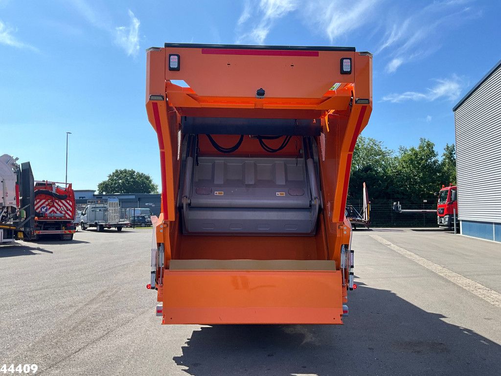 DAF FAN XD 340 Hiab 23 Tonmeter laadkraan