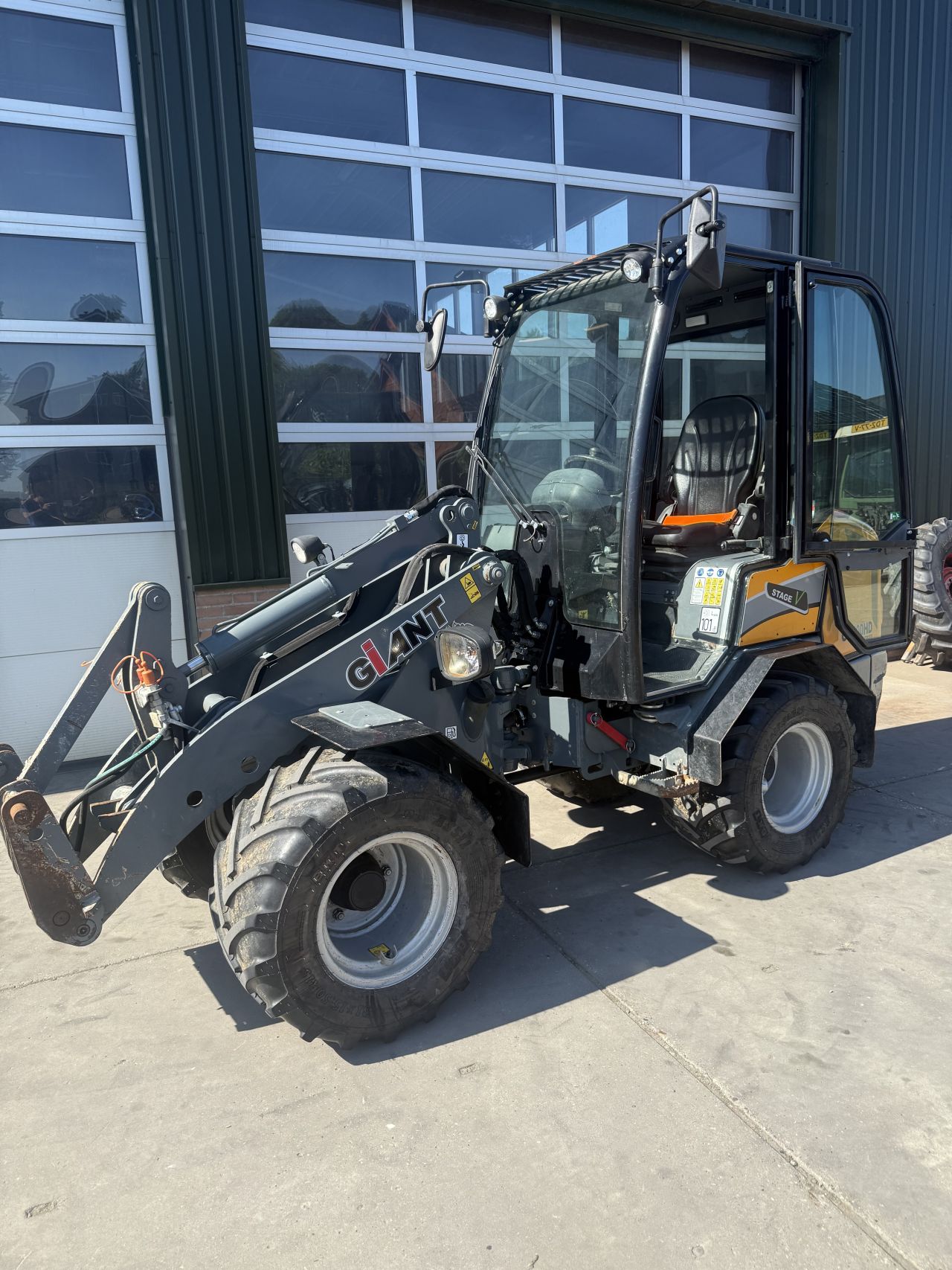 Giant g2500extra 770uur !!