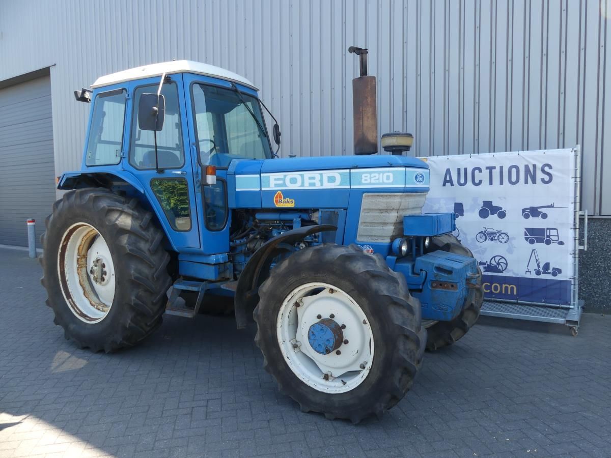 Ford 8210