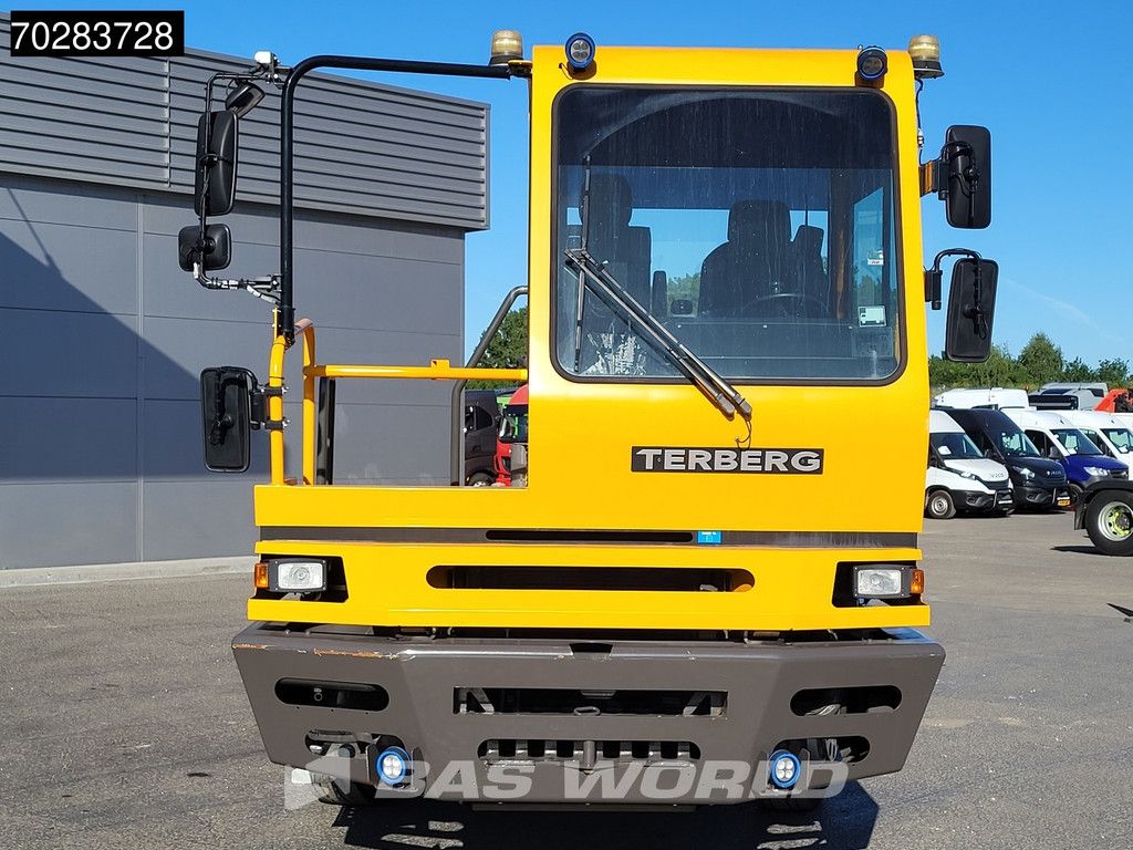 Terberg BC182 4X2 Low hours! Big-Axle Full-Air Drumbrakes Euro 3