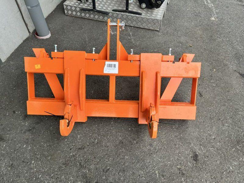 Adapter von EURO auf DREIPUNKT