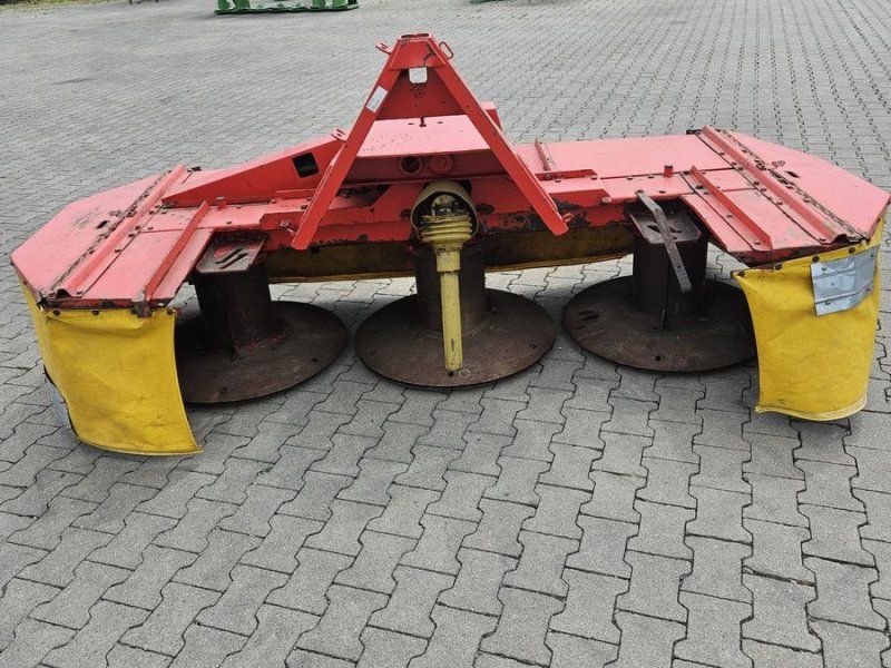 Fella KM250