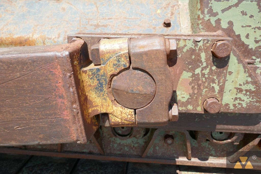 Caterpillar D7F Ex-army