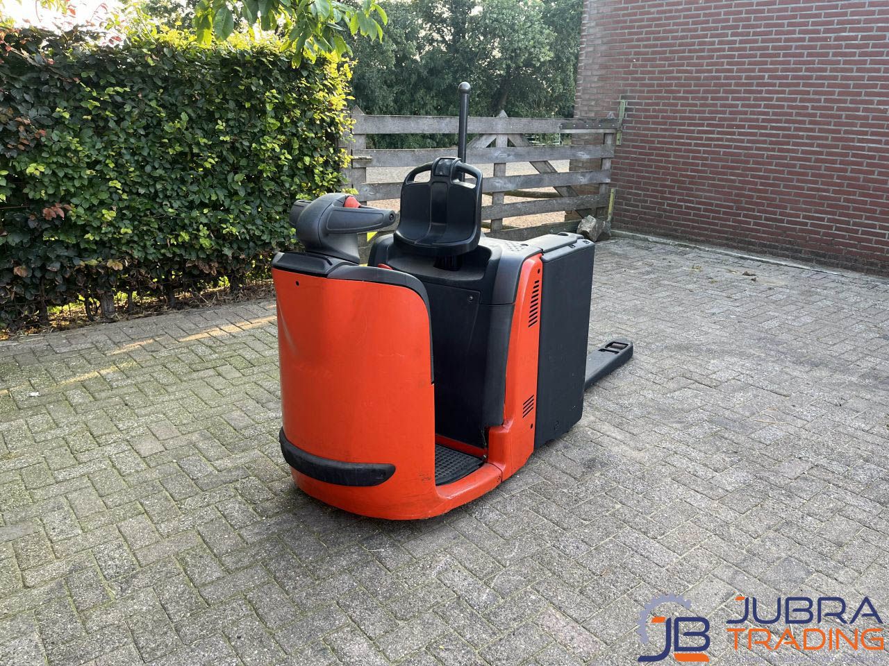 Linde H20 pompwagen orderpicker.