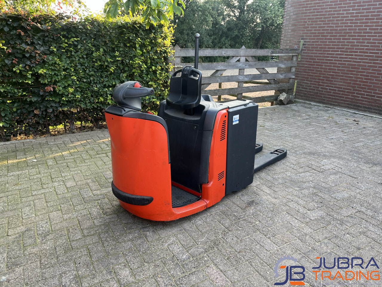 Linde H20 pompwagen orderpicker.