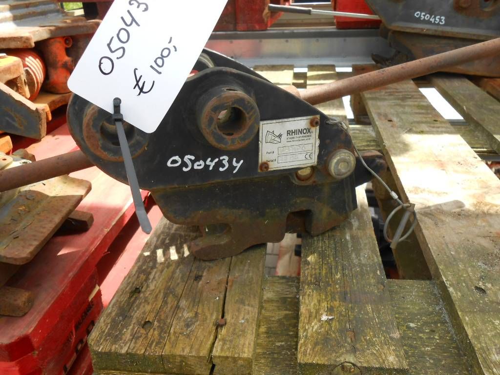 KLAC Takeuchi TB210