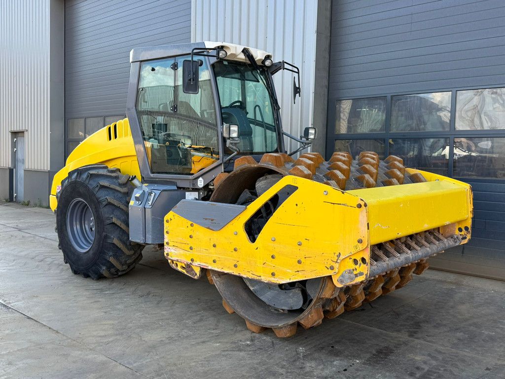 Hamm H13iP Padfoot Compactor