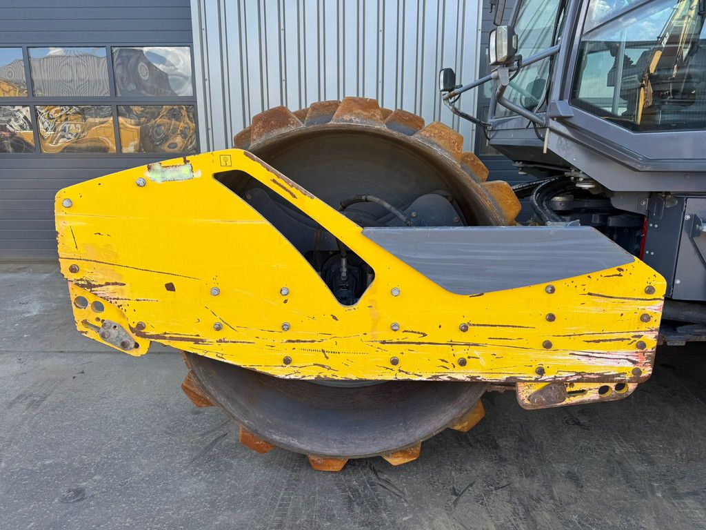 Hamm H13iP Padfoot Compactor