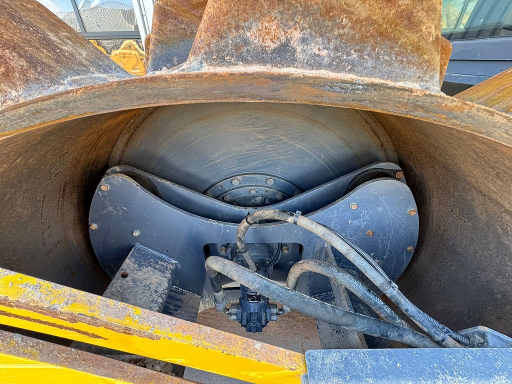 Hamm H13iP Padfoot Compactor