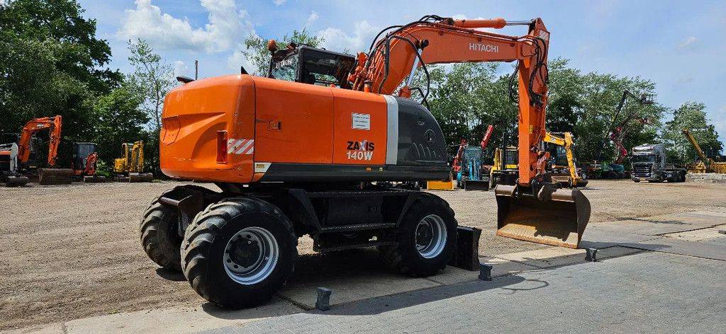 Hitachi ZX140-3