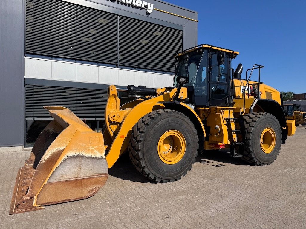 CAT 966