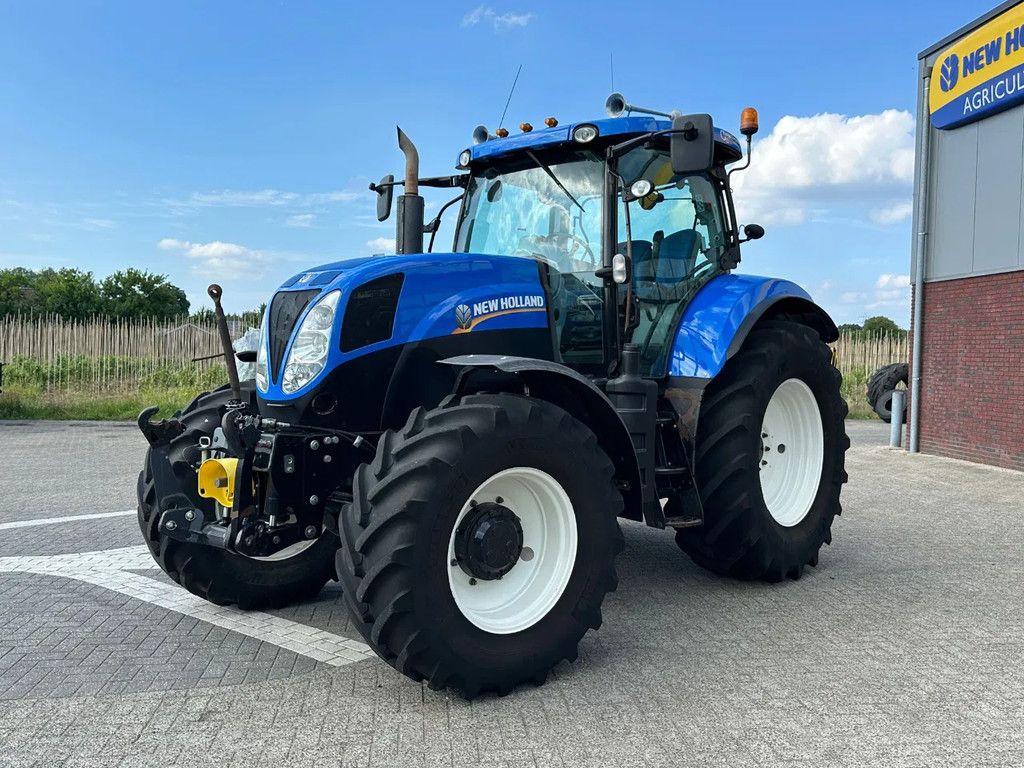New Holland T6030 RC