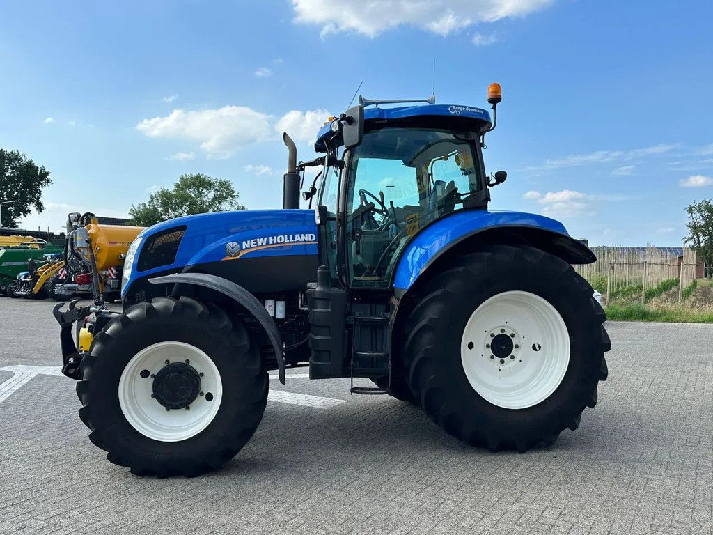 New Holland T6030 RC