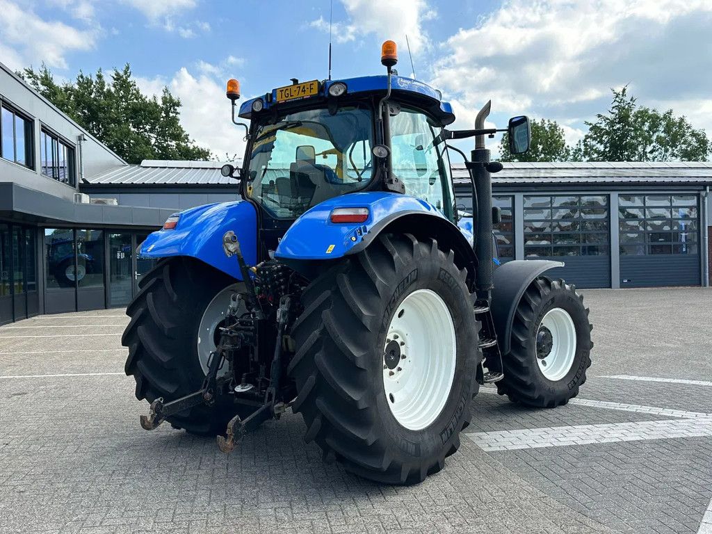 New Holland T6030 RC