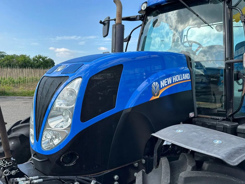 New Holland T6030 RC