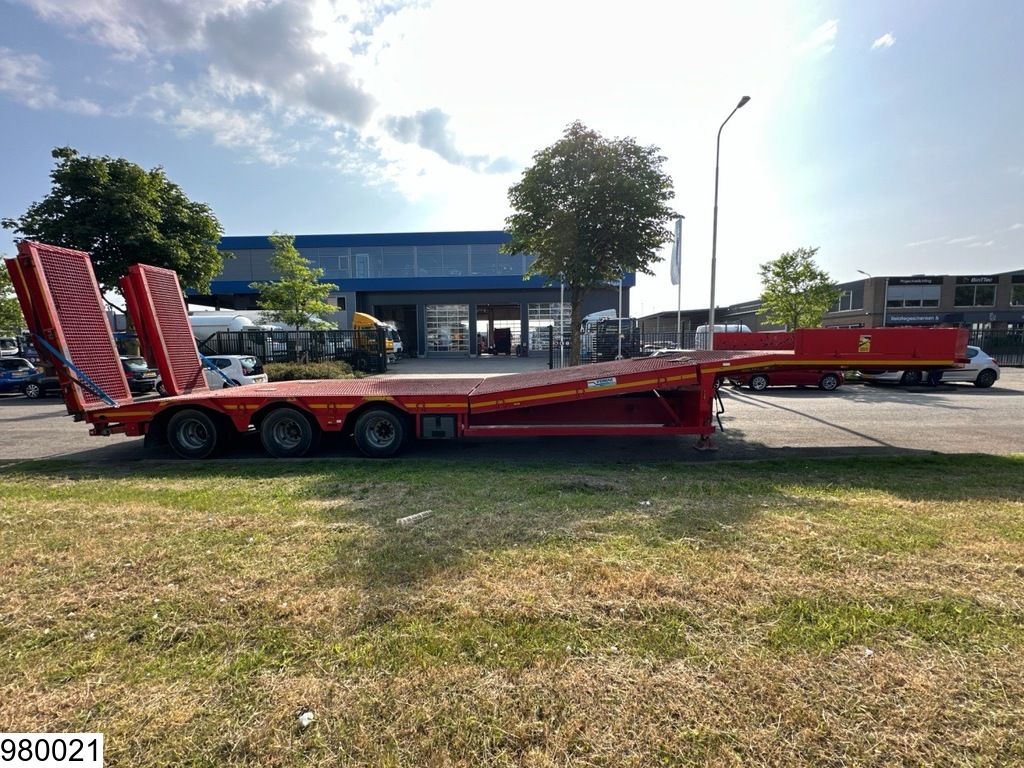 Verem Lowbed 45,000KG, Steering axle, Hydraulic, Winch
