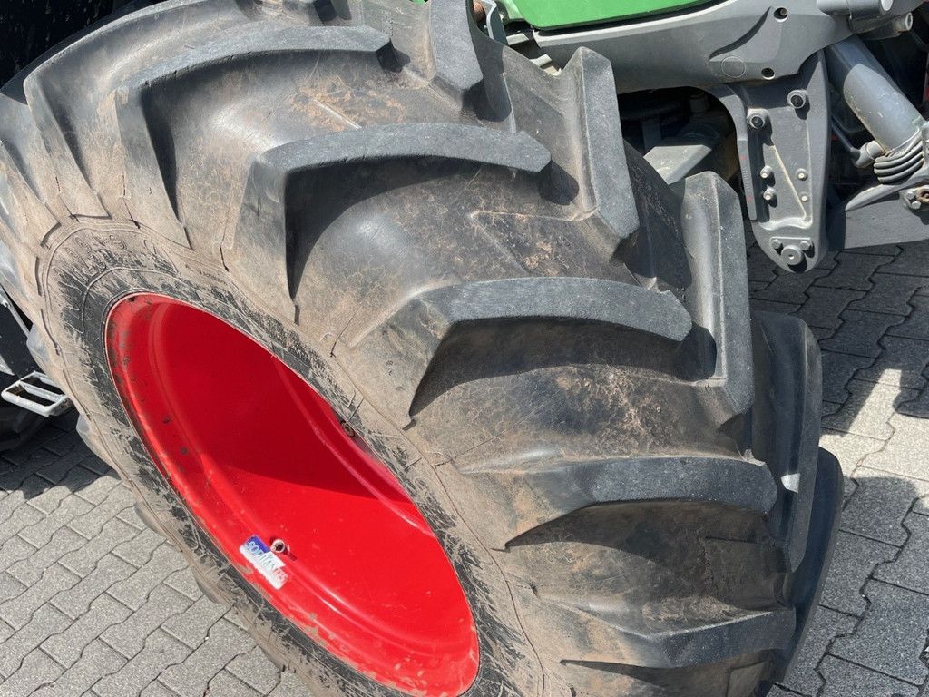 Michelin Agro Bib v 16.9-r 28 - a 520/85- r 38 WG3869
