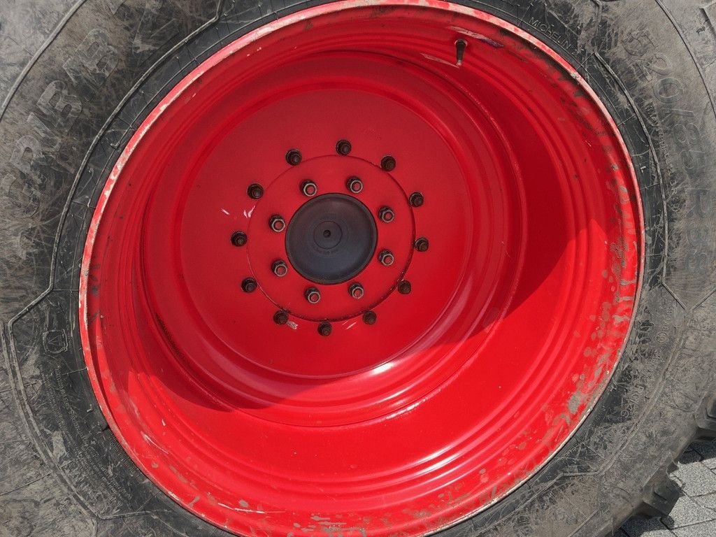 Michelin Agro Bib v 16.9-r 28 - a 520/85- r 38 WG3869