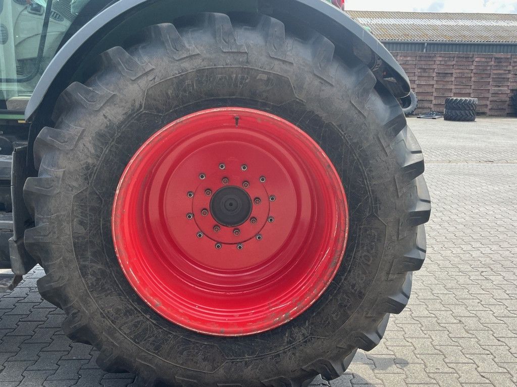 Michelin Agro Bib v 16.9-r 28 - a 520/85- r 38 WG3869