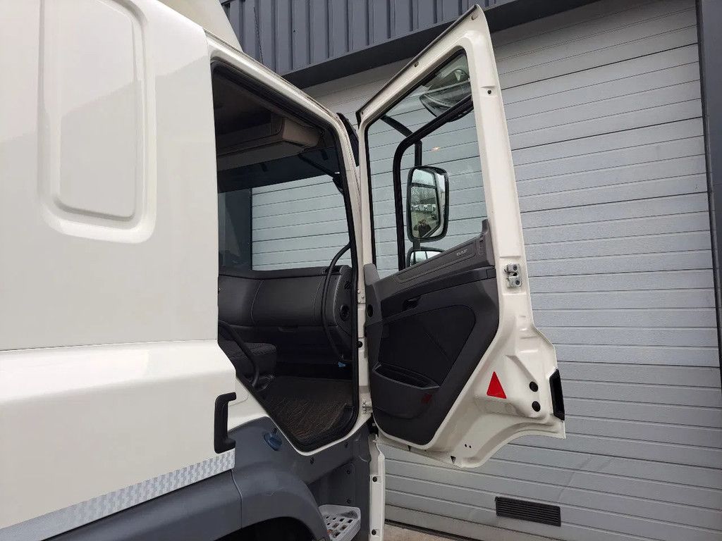 DAF CF NL TREKKER, MANUEL GEAR, LOW KM