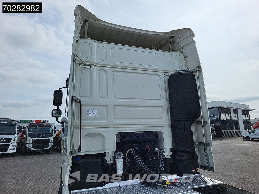 DAF XF 530 4X2 SC Retarder ADR Standklima Euro 6