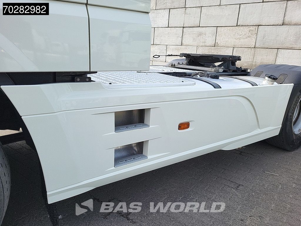 DAF XF 530 4X2 SC Retarder ADR Standklima Euro 6