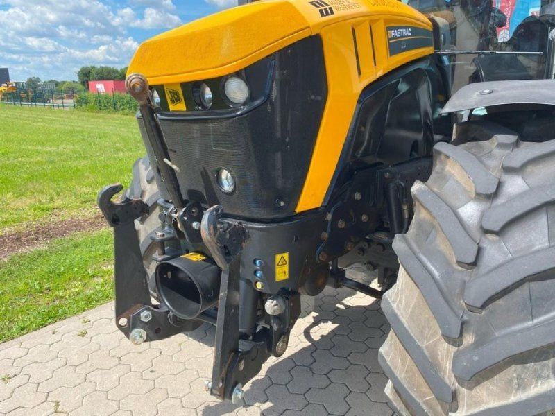 JCB FASTRAC 4220 V-TRONIC