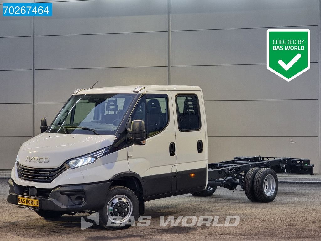 Iveco Daily 35C18 3.0L Dubbel Cabine Chassis 410WB 2025 model LED Navi Camera Airco Cruise Fahrgestell Klima DOKA Tempomat