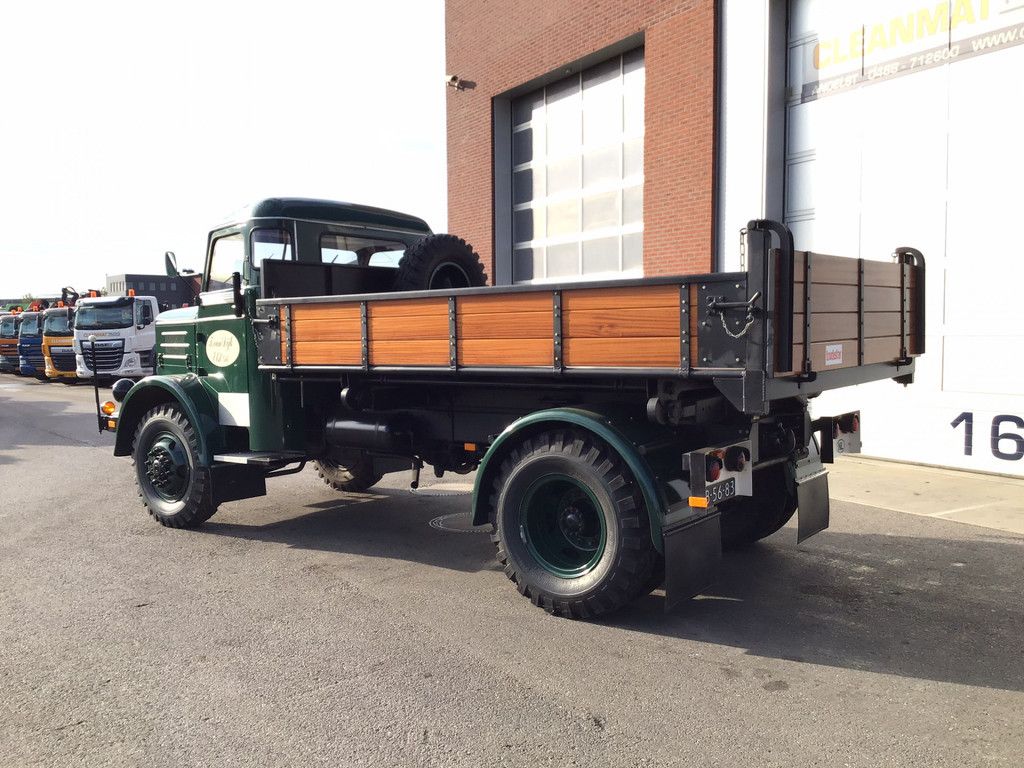 Hogra 4x4 met Netam kipper