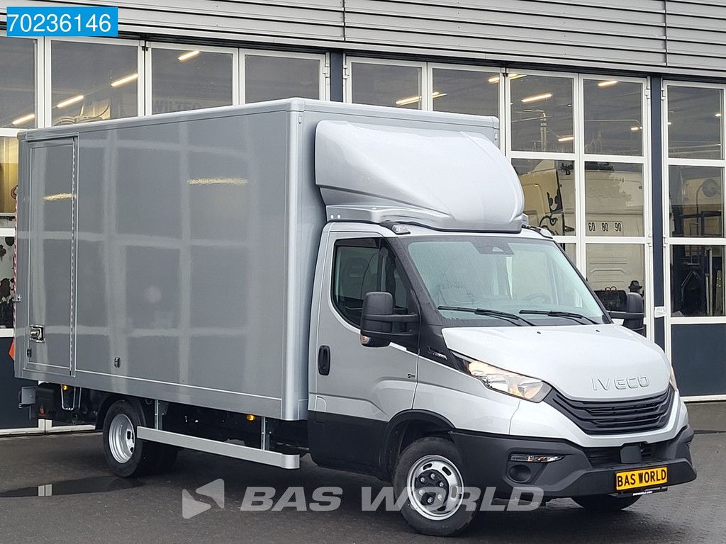 Iveco Daily 35C18 2025 MODEL Automaat 1000kg Laadklep ACC Navi Airco Zijdeur Bakwagen Meubelbak Koffer 22m3 Klima