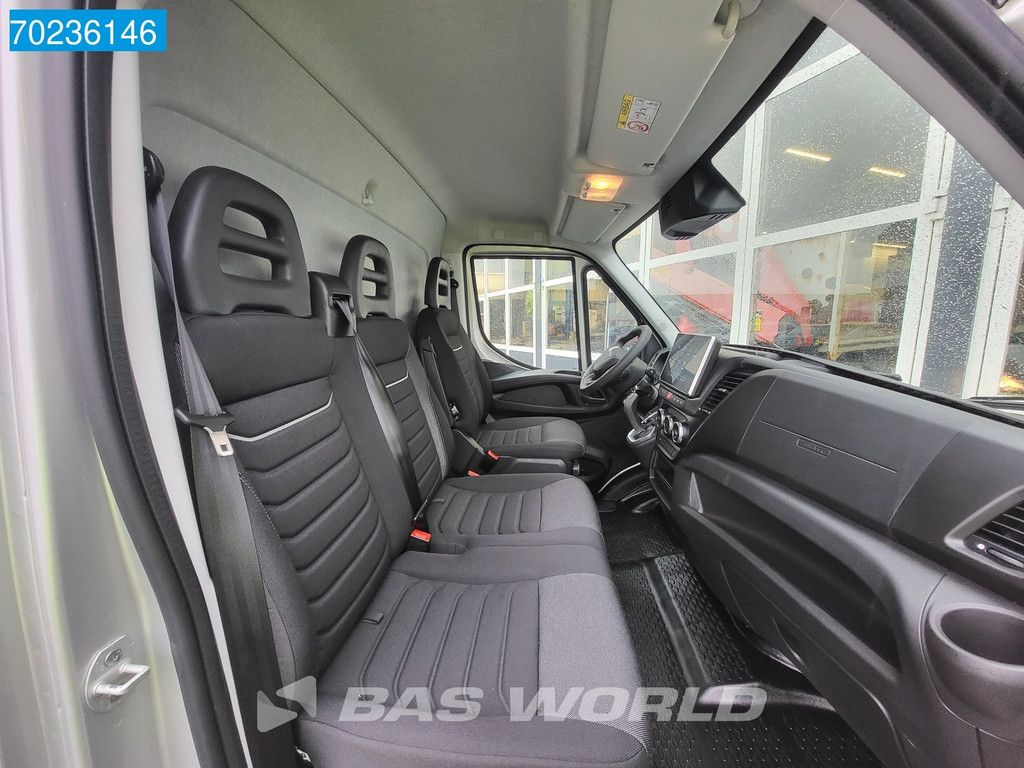 Iveco Daily 35C18 2025 MODEL Automaat 1000kg Laadklep ACC Navi Airco Zijdeur Bakwagen Meubelbak Koffer 22m3 Klima