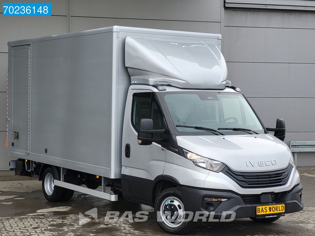 Iveco Daily 35C18 2025 MODEL Automaat 1000kg Laadklep ACC Navi Airco Zijdeur Bakwagen Meubelbak Koffer A/C
