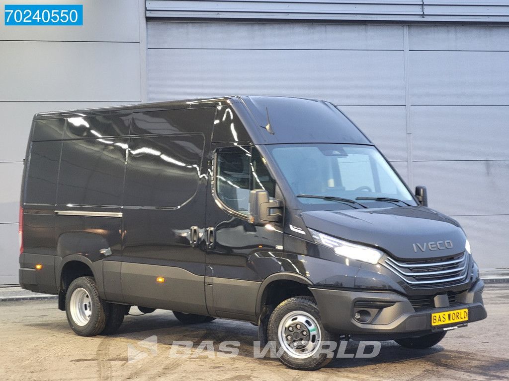 Iveco Daily 35C21 210PK Automaat Dubbellucht L2H2 ACC Navi Camera 12m3 A/C