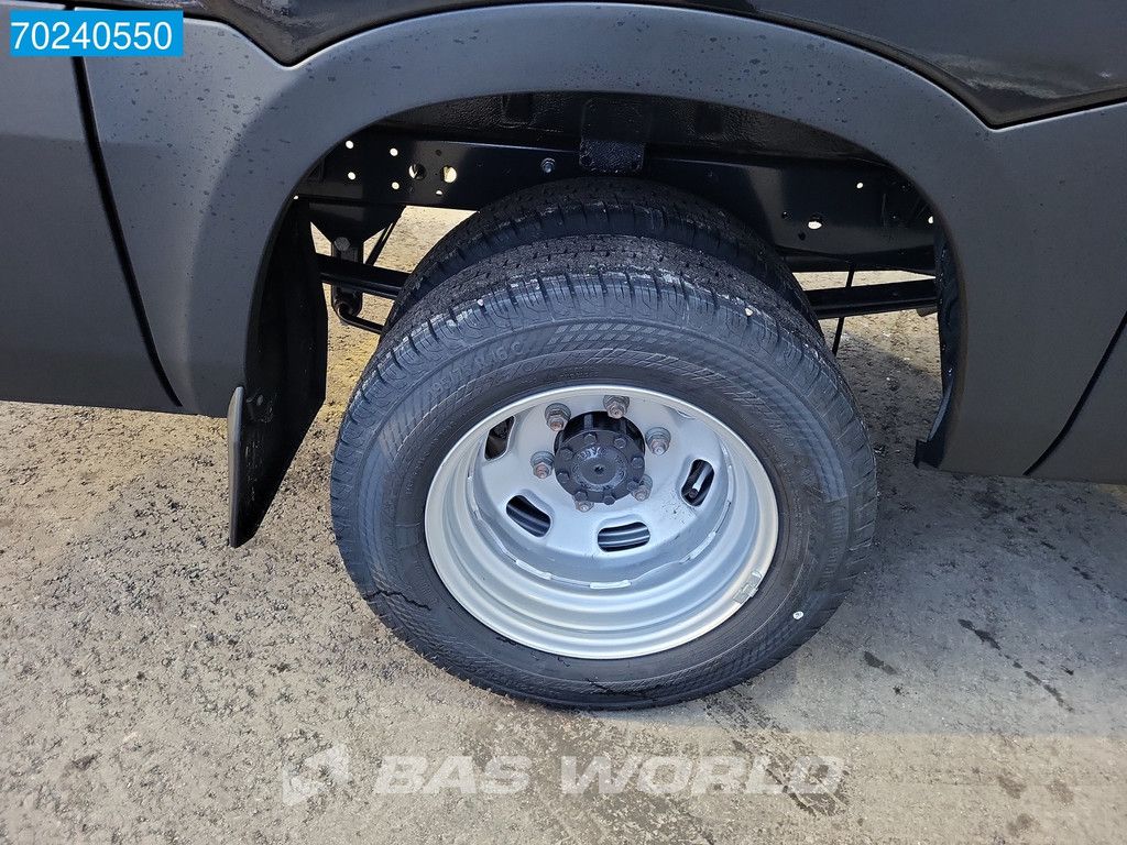 Iveco Daily 35C21 210PK Automaat Dubbellucht L2H2 ACC Navi Camera 12m3 A/C