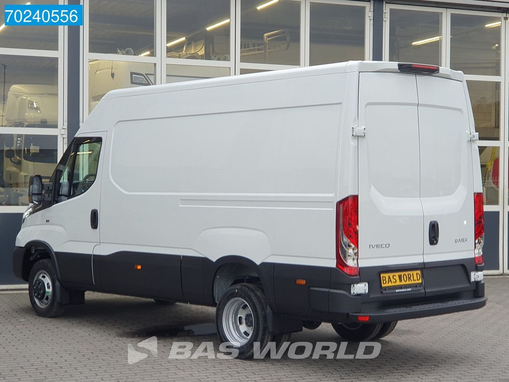 Iveco Daily 35C21 3.0L Automaat Dubbellucht L2H2 LED ACC Navi Camera Parkeersensoren 12m3 Klima
