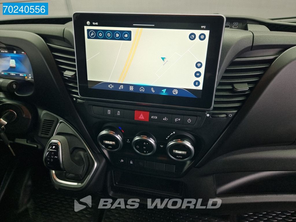 Iveco Daily 35C21 3.0L Automaat Dubbellucht L2H2 LED ACC Navi Camera Parkeersensoren 12m3 Klima