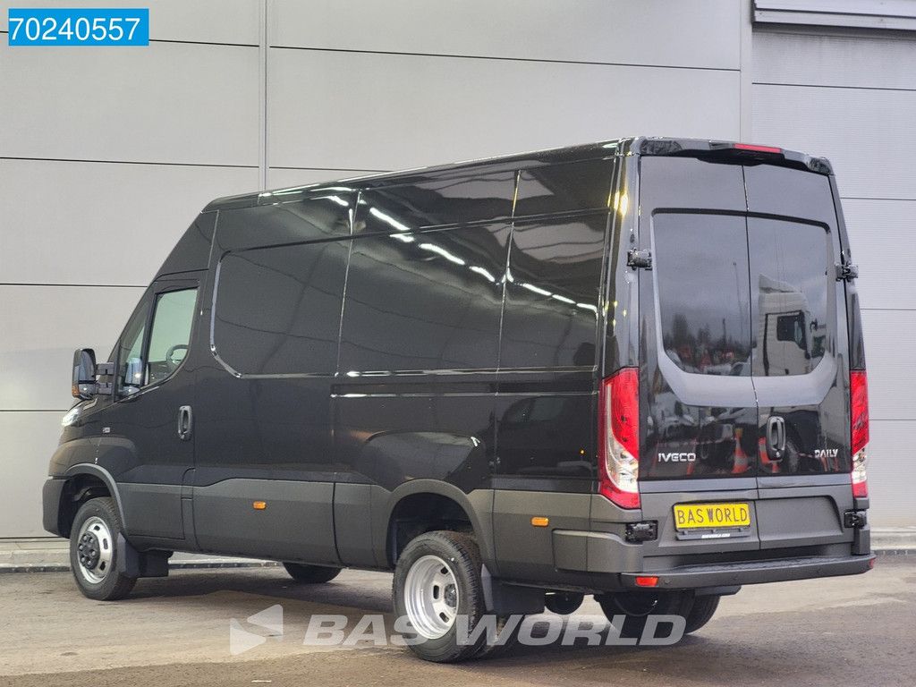 Iveco Daily 35C18 180PK Automaat Dubbellucht L2H2 ACC Navi Camera 12m3 Airco