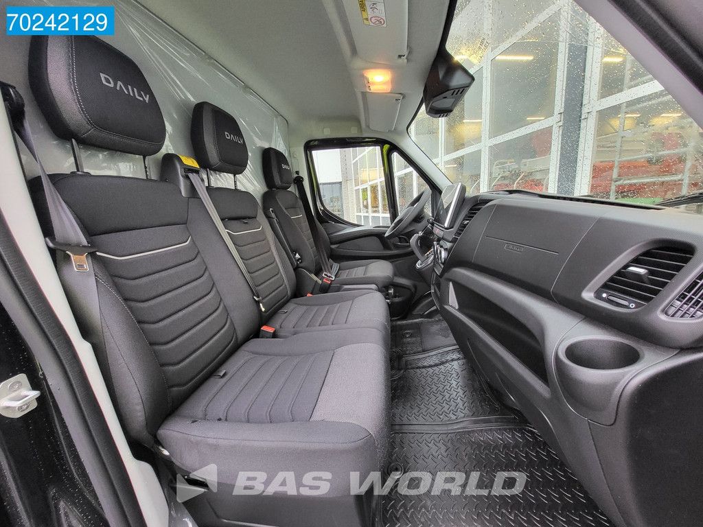 Iveco Daily 35S21 3.0L Automaat L2H2 210PK 2025-Model 3,5t Trekgewicht ACC LED Navi LM-Velgen Camera Euro6 L2 12m3 A/C