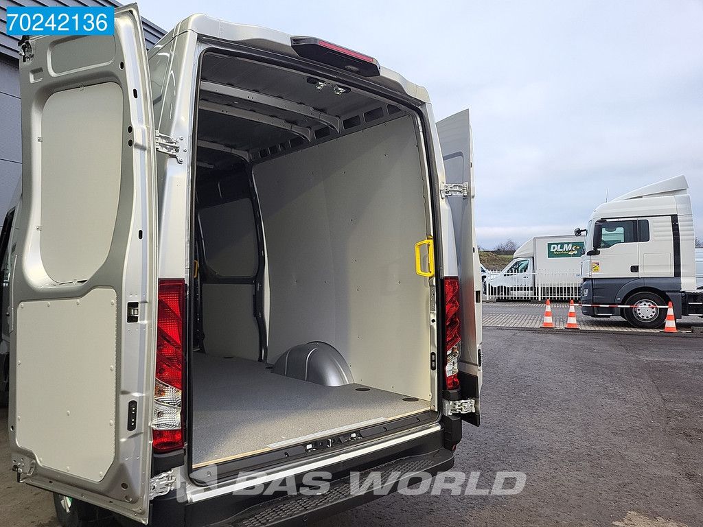 Iveco Daily 35S21 Automaat 2025 model L2H2 ACC LED Navi Velgen Camera 12m3 A/C